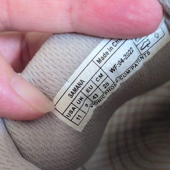 VIONIC I White & Vapor Green Slip-On Samana Arch Support Shoes Sneakers, 11 - Picture 8 of 14